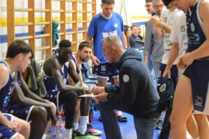 La Robur et Fides Somaglia attorno a coach Sabbia